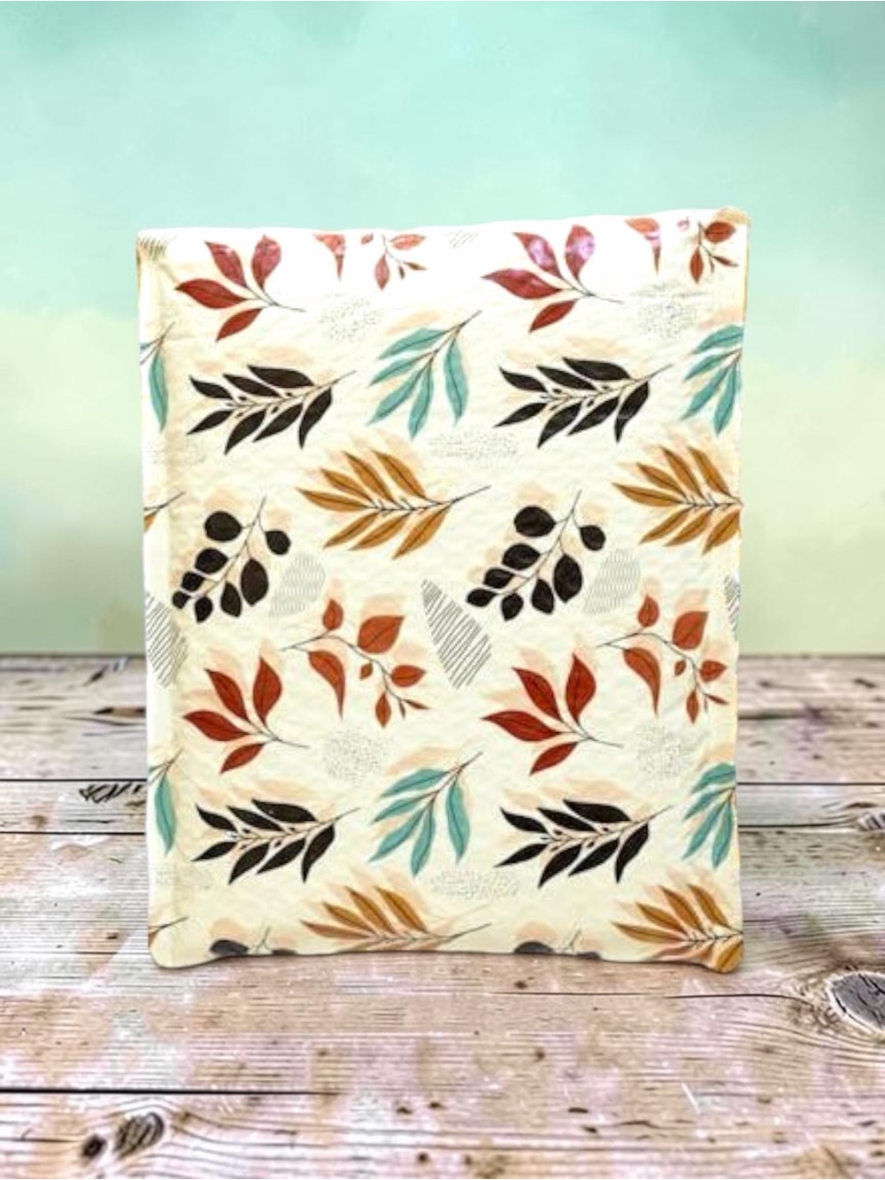 Fall Leaves Bubble Mailers 8.5" x 12" Pack of 10 - Picture 3 of 5